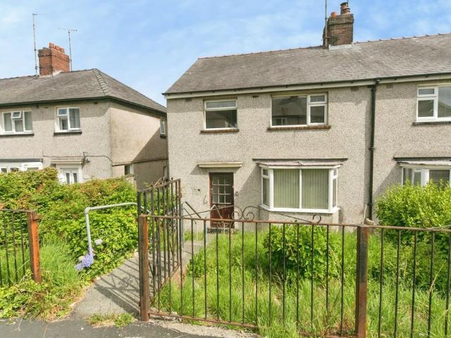 House for sale in Glanadda, Bangor