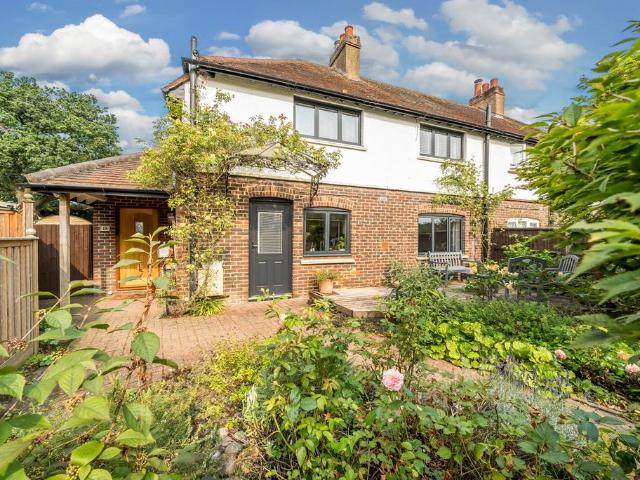 House for sale in Merrow, Guildford