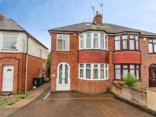 House for sale in Darlaston, Walsall