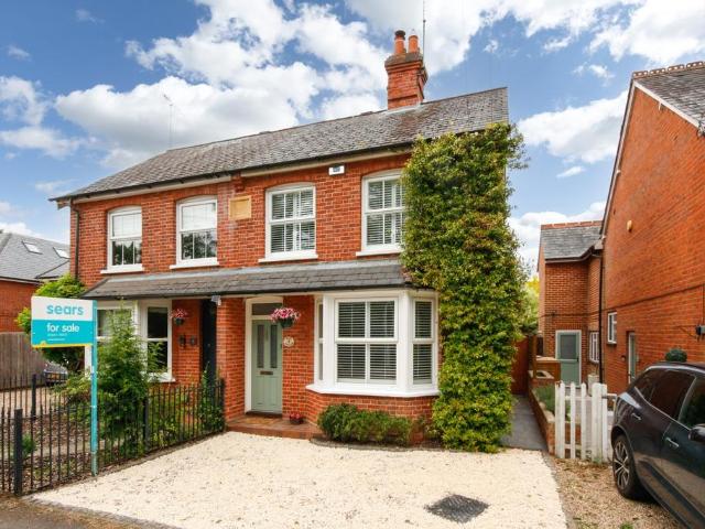 House for sale in Binfield