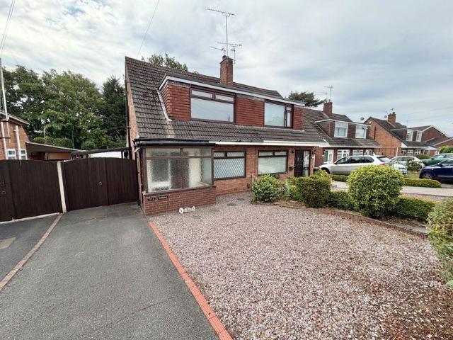 House for sale in Rossmore, Cheshire