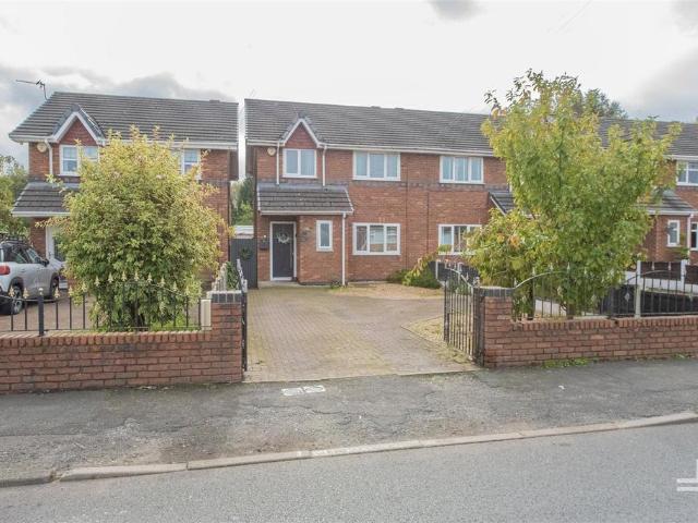 House for sale in Bamfurlong, Wigan