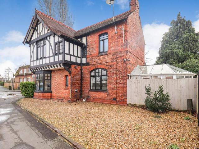 House for sale in Greystone Heath, Warrington