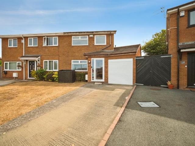 House for sale in Greasby, Wirral