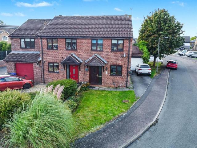 House for sale in Caldermill, East Midlands