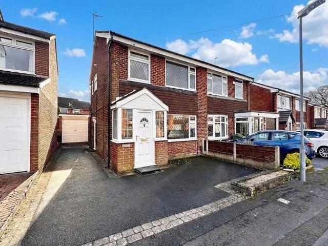 House for sale in Poynton