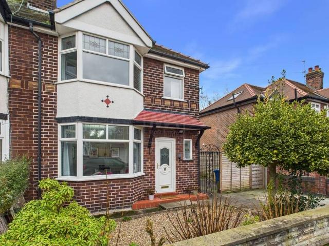 House for sale in Grappenhall, Warrington