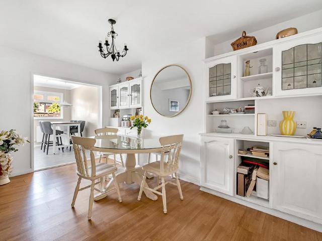 House for sale in London Borough of Ealing, Greenford