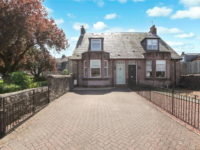 House for sale in Alloa, Scotland