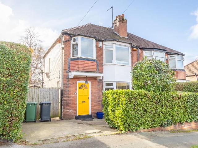 House for sale in Gledhow Park, Leeds