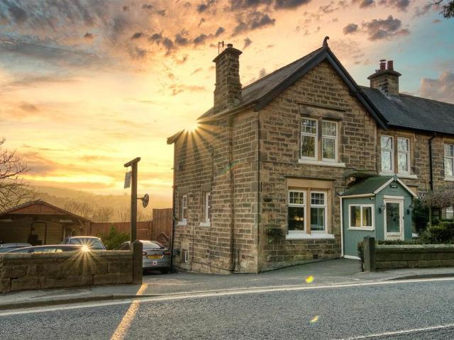 House for sale in Darley Hillside, Froggatt