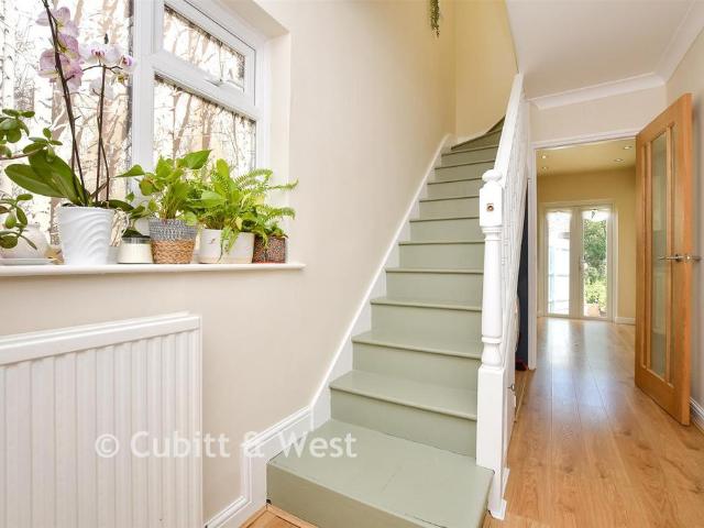 House for sale in London Borough of Croydon, Purley