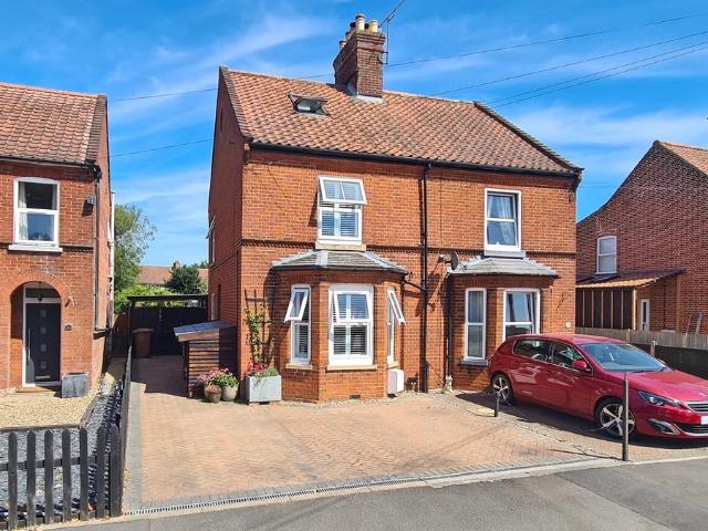House for sale in Comers, Norfolk