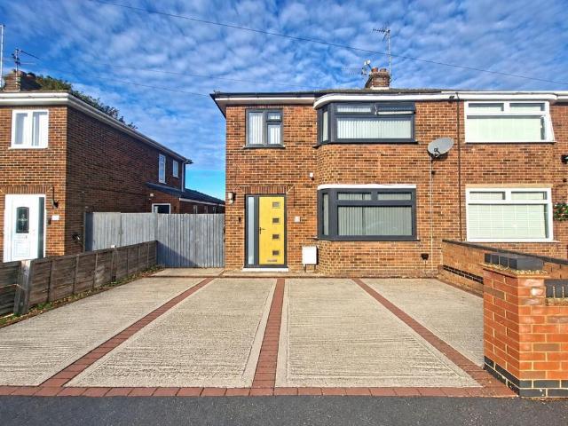 House for sale in Cardea, Peterborough