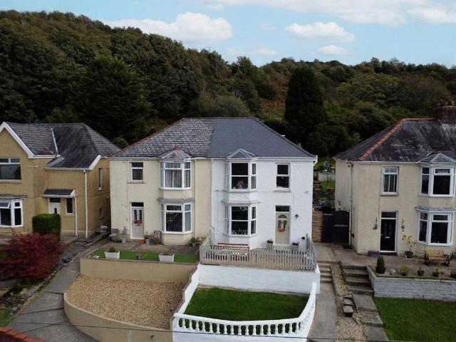House for sale in Briton Ferry