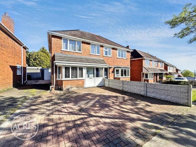 House for sale in West Midlands