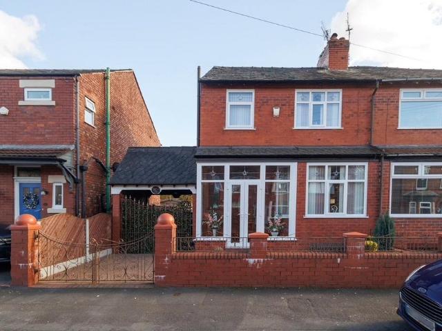 House for sale in Cheadle, Greater Manchester