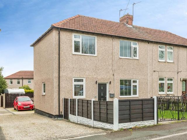 House for sale in Horbury, West Yorkshire