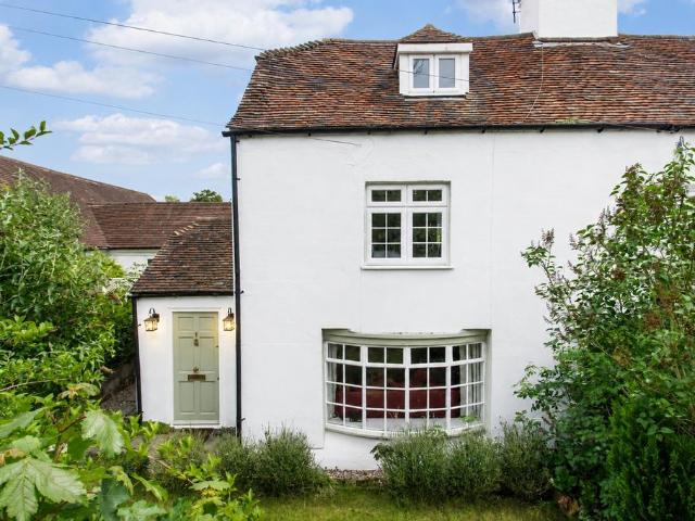 House for sale in Old Wives Lees, Bridgefield