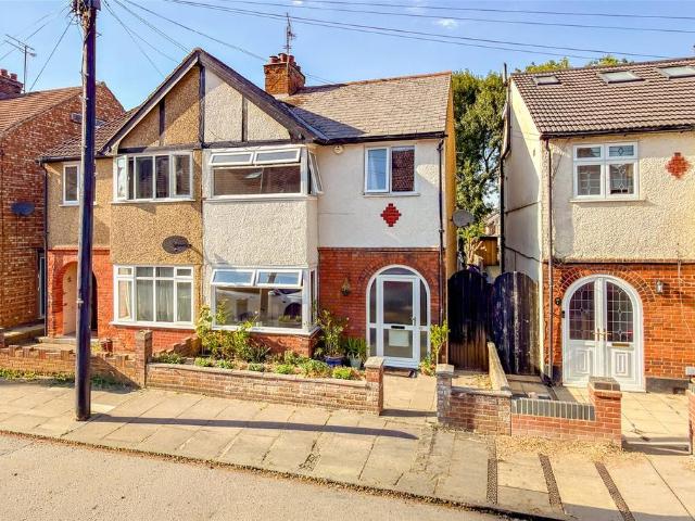 House for sale in St Albans, Five Acres