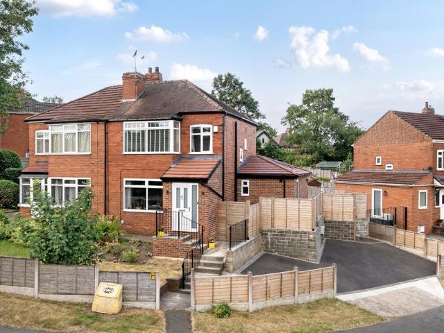 House for sale in Chapel Allerton, West Yorkshire