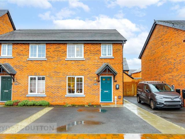 House for sale in Droylsden, Tameside