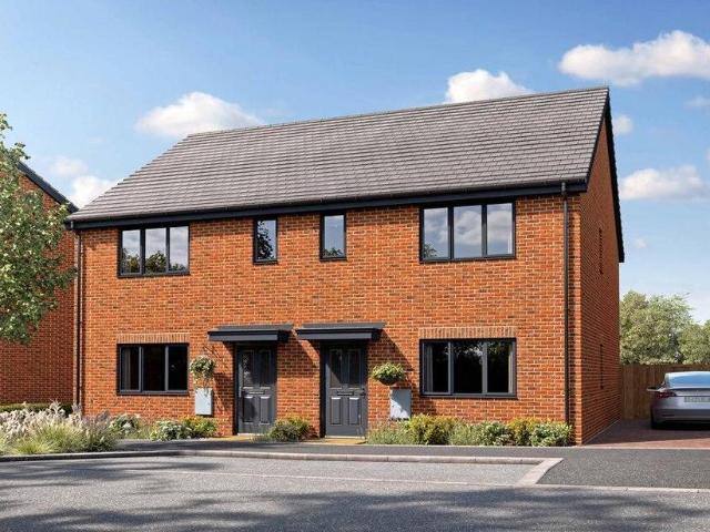 House for sale in Fenny Stratford, Milton Keynes