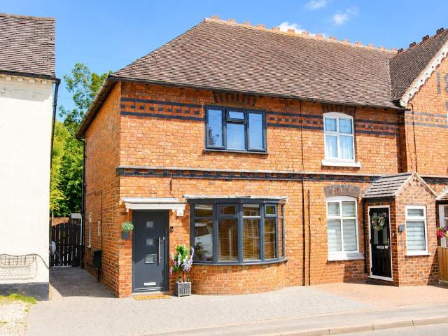 House for sale in Egginton, East Midlands