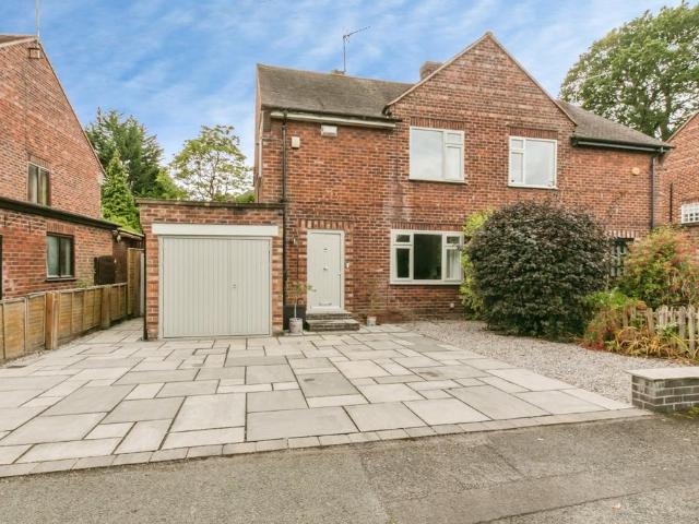 House for sale in Knutsford