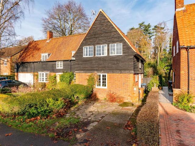 House for sale in Fretherne, Hertfordshire