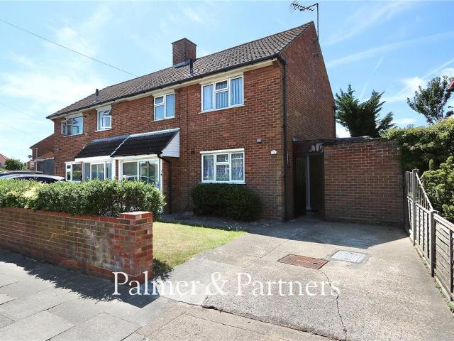 House for sale in Key Street, Suffolk