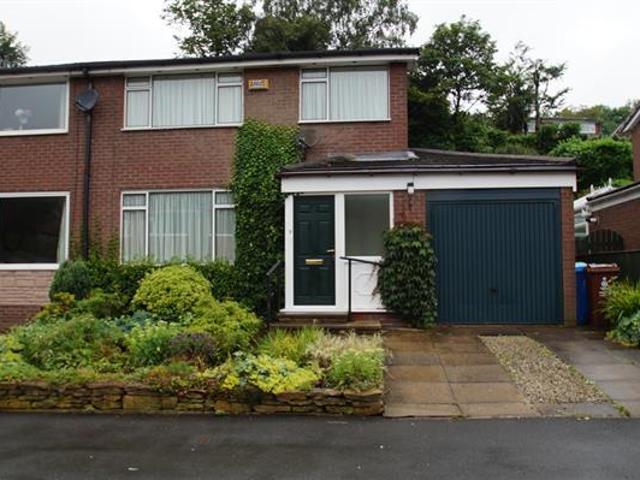 House for sale in Saddleworth, Pendock