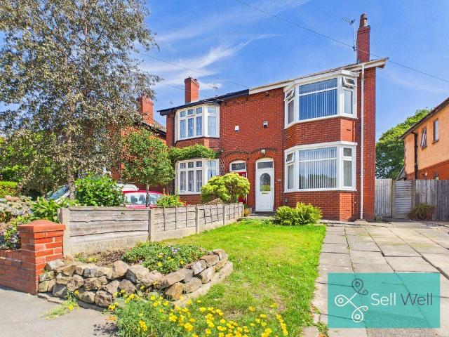 House for sale in Ellenbrook, Salford