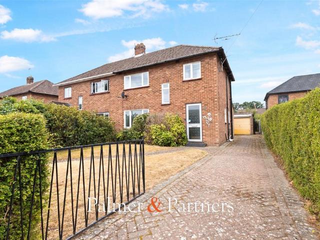 House for sale in Fordham Heath, Essex