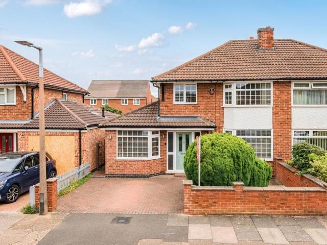 House for sale in Attenborough, East Midlands