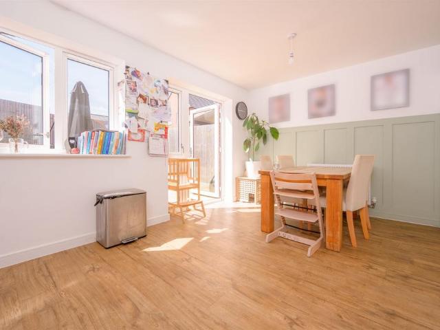 House for sale in Hanwood Park, Kettering