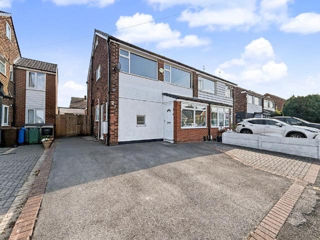 House for sale in Park Lane, Bury