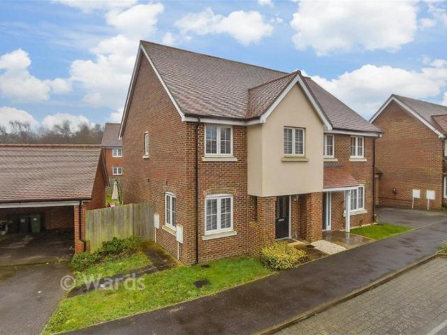 House for sale in Cheeseman's Green, Bridgefield