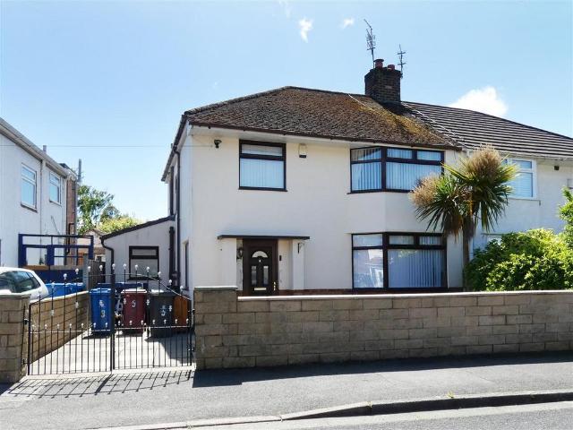 House for sale in Huyton, Knowsley