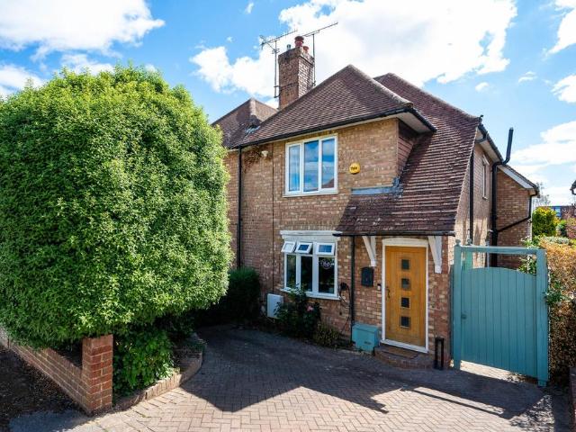 House for sale in Westborough, Surrey