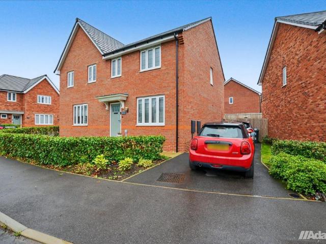 House for sale in Sandymoor, Halton