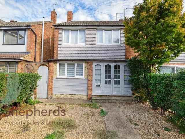 House for sale in Cheshunt, Broxbourne