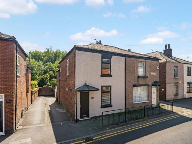 House for sale in Higher Green, Wigan