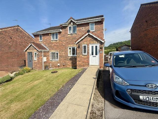 House for sale in Kippax, West Yorkshire