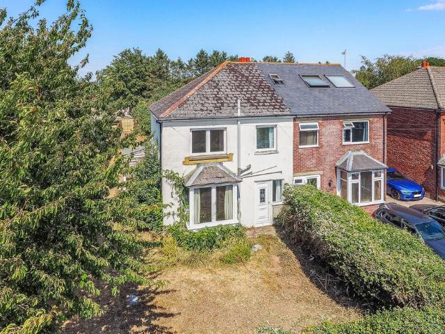 House for sale in Littlecote, West Sussex