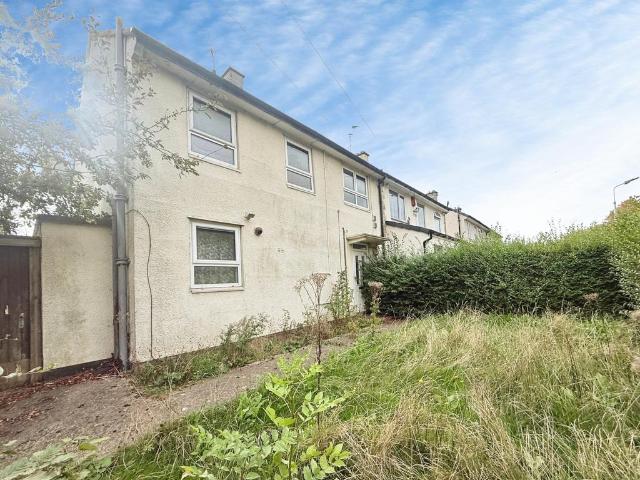 House for sale in Mowmacre Hill, Leicester