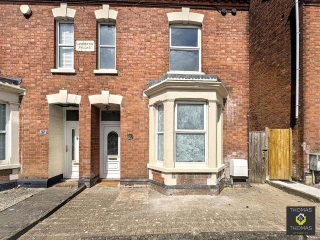 House for sale in Wotton, Gloucester