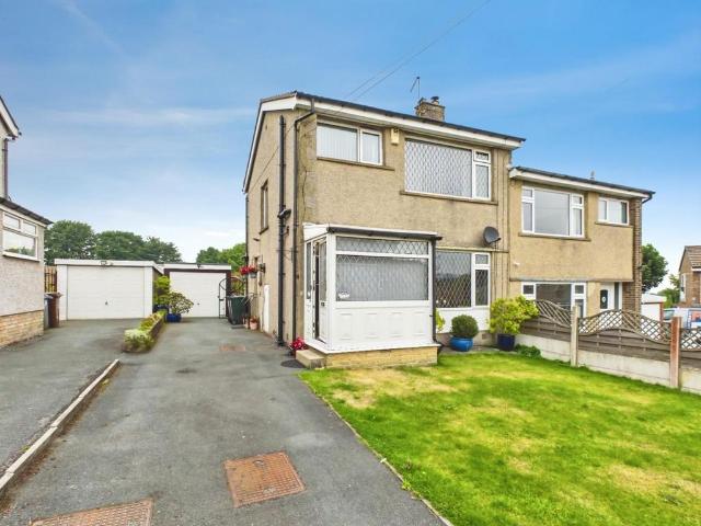 House for sale in Wilsden, West Yorkshire