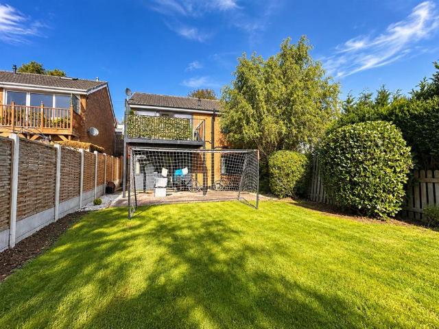 House for sale in Sowerby Bridge, Calderdale