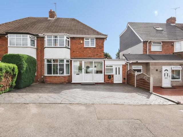 House for sale in Castle Bromwich, West Midlands